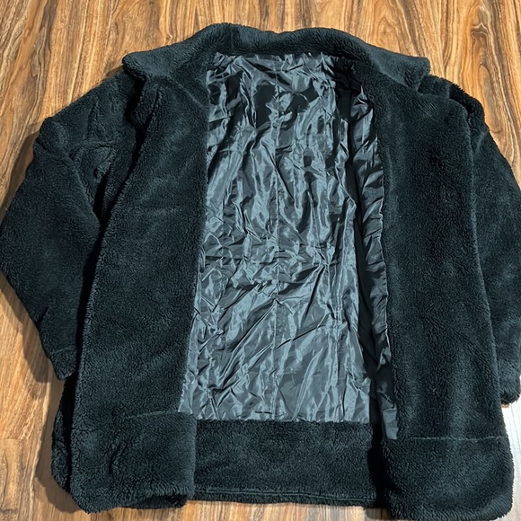 NWOT Teddy Oversized Plush Open Front Jacket - Picture 7 of 8